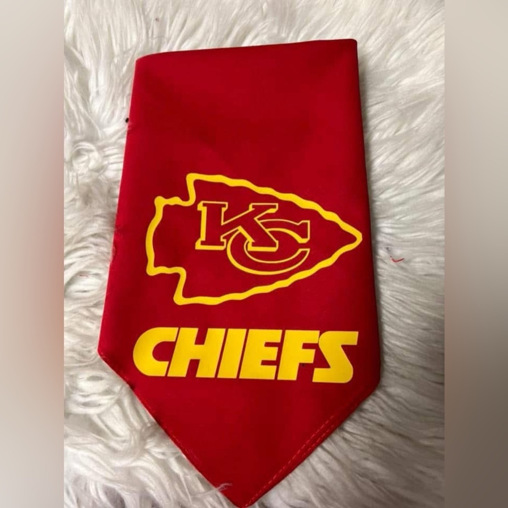 COPY - COPY - New dog bandanna, Kansas City Chiefs